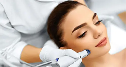 Microdermoabrasione: Cos'è? Funziona? Fai da Te