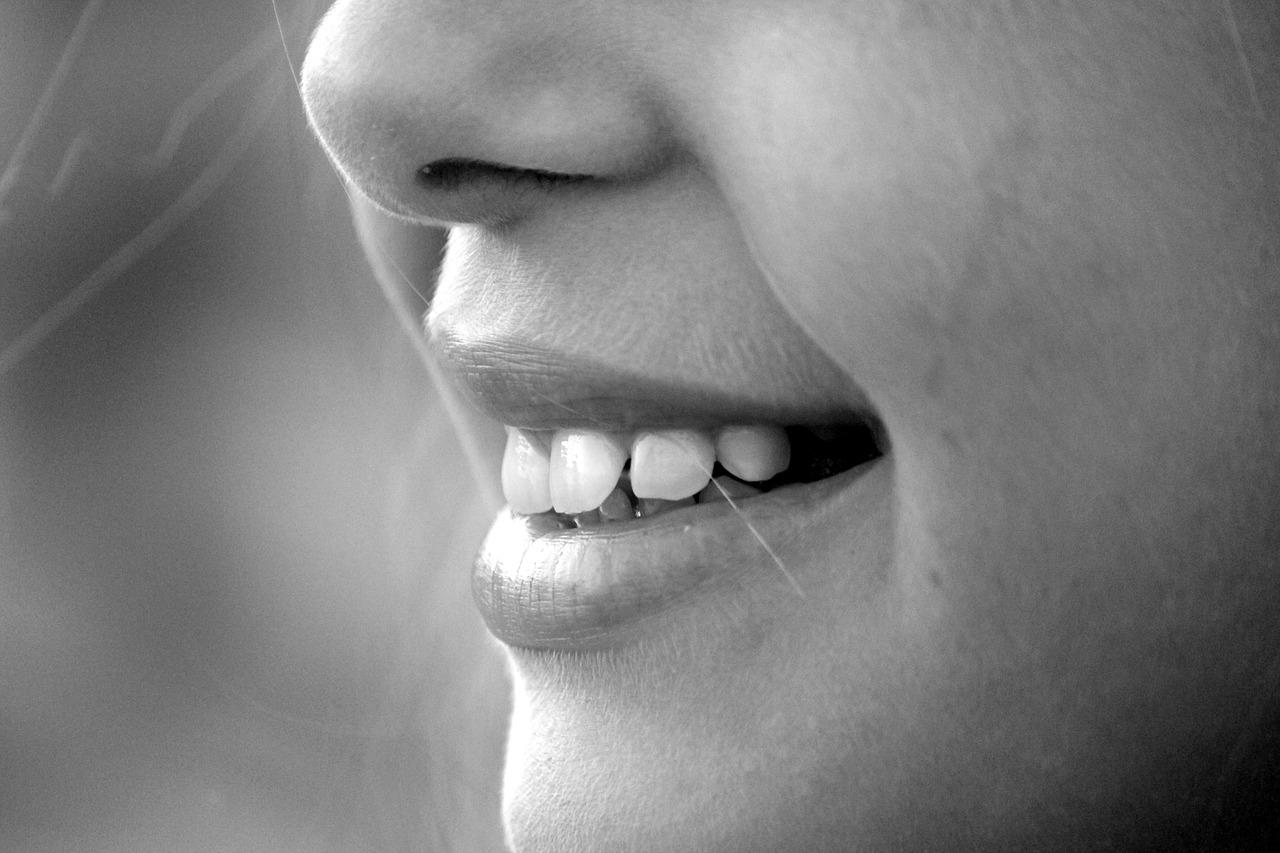 Sbiancamento denti: tutti i trattamenti disponibili