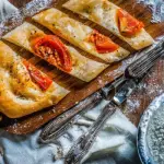 Pinsa romana: storia di tradizione e gusto